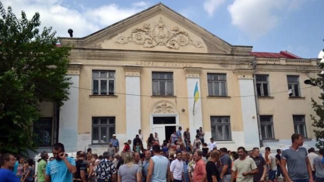 Роми погодились виїхати з Одещини: автобуси вже готові