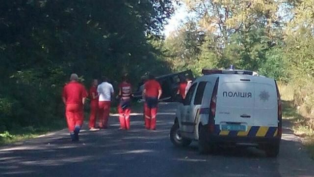 Вибух джипа біля Львова: в Авакова говорять про кримінальні розбірки Вибух джипа біля Львова: в Авакова говорять про кримінальні розбірки