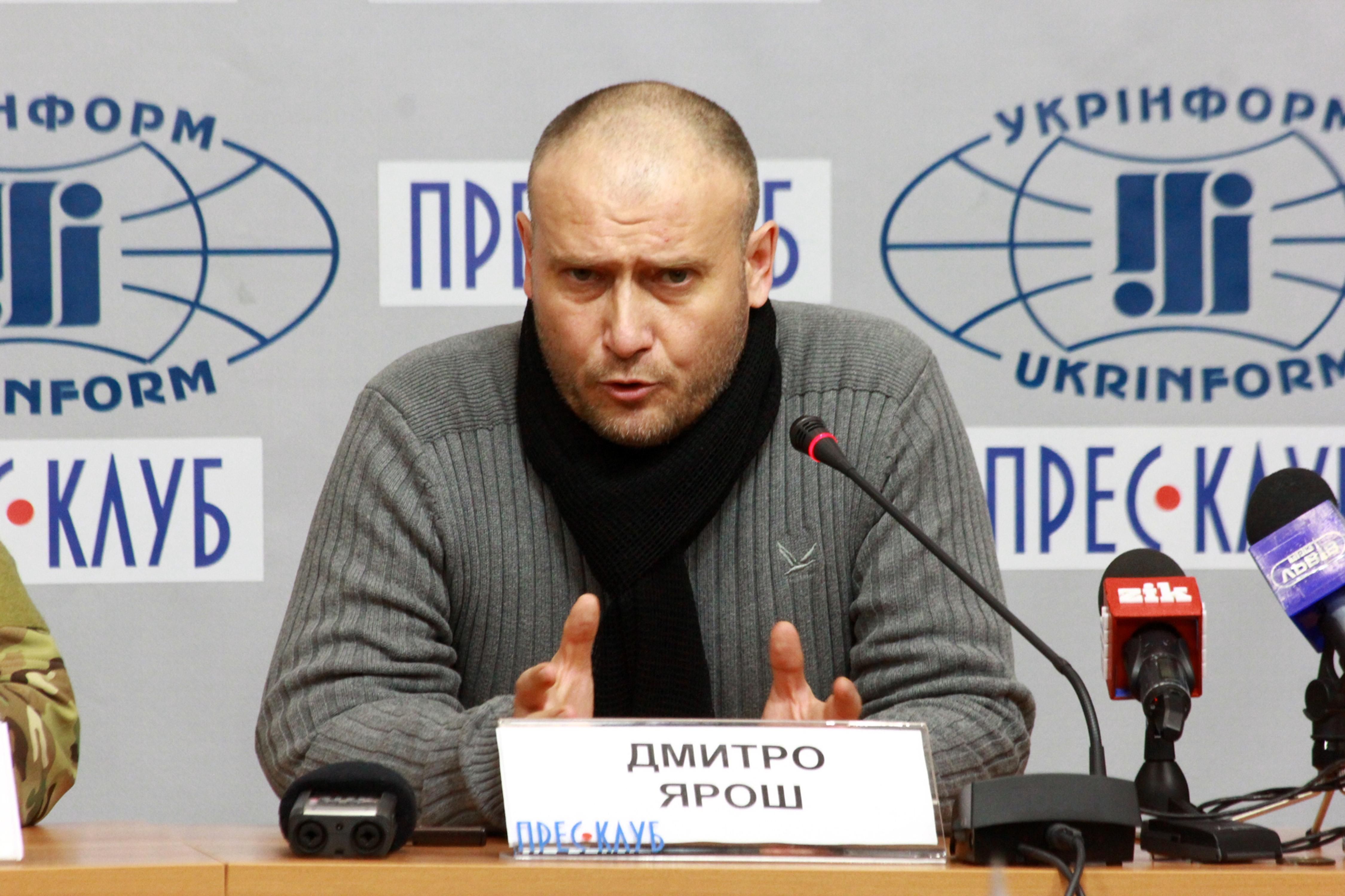 Бойтесь, "твари", – Ярош отреагировал на фейк террористов о его дочери Бойтесь, "твари", – Ярош отреагировал на фейк террористов о его дочери