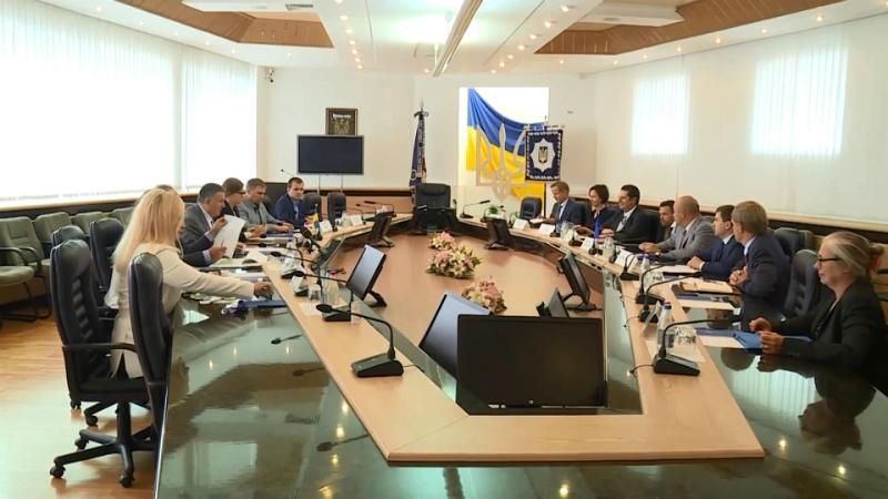 На новий підрозділ поліції виділять 6 мільйонів євро На новий підрозділ поліції виділять 6 мільйонів євро