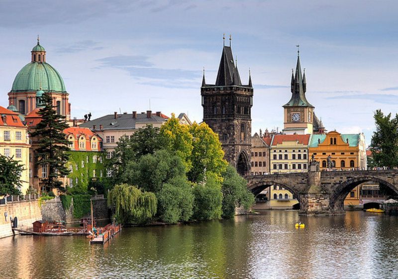 Есть ли посольство "ДНР" в Чехии Есть ли посольство "ДНР" в Чехии