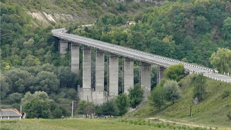 2017 год в Украине планируют сделать годом мостов