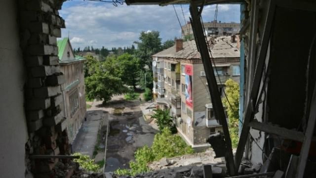 Порошенко розповів, скільки грошей вдалось вибити на відновлення Донбасу Порошенко розповів, скільки грошей вдалось вибити на відновлення Донбасу