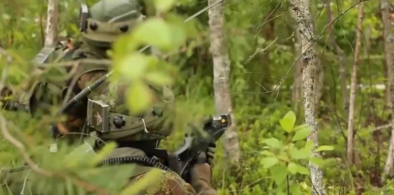 Литва відновила обов'язковий призов через агресію Росії Литва відновила обов'язковий призов через агресію Росії