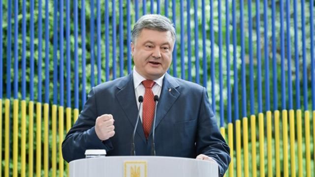 Порошенко впевнений, що безвіз буде восени Порошенко впевнений, що безвіз буде восени