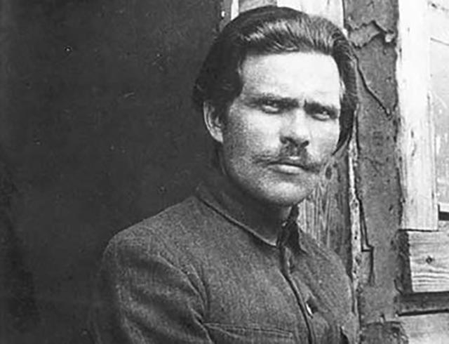 Дайвер нашел в Днепре эшелон Махно