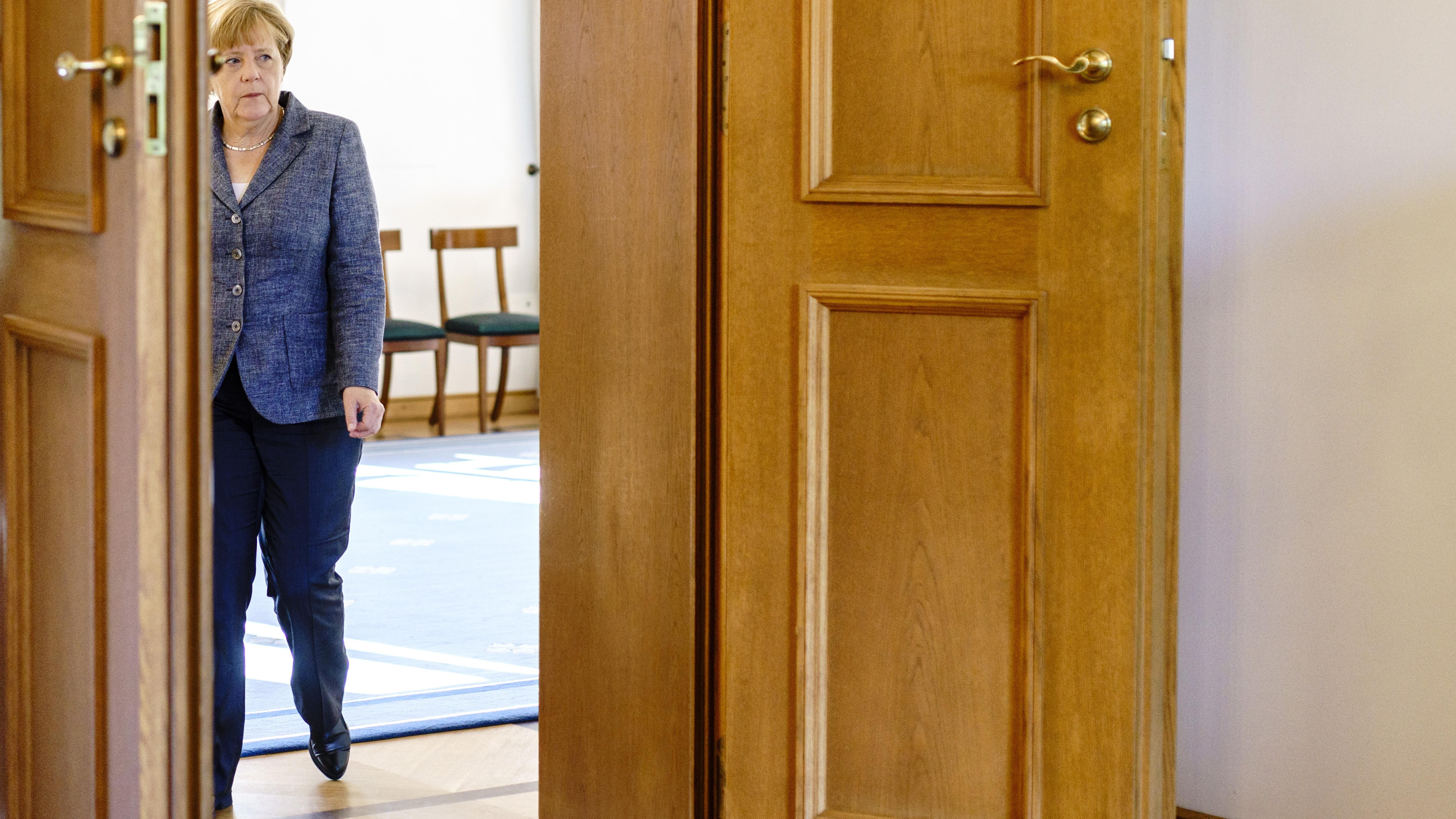 Партия Меркель на местных выборах проиграла антимигрантам и "левым" Партия Меркель на местных выборах проиграла антимигрантам и "левым"