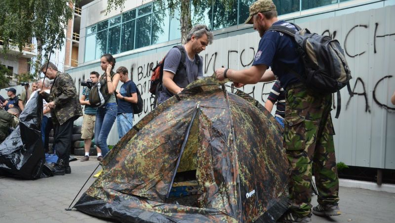 Возле "Интера" начинается "Майдан" Возле "Интера" начинается "Майдан"