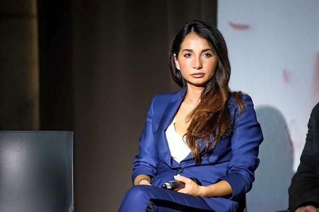 Яна Ибрагимова: Революции не изменят Украину Яна Ибрагимова: Революции не изменят Украину