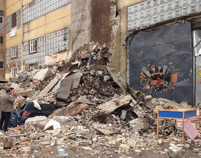 У Москві обвалилася п’ятиповерхівка У Москві обвалилася п’ятиповерхівка