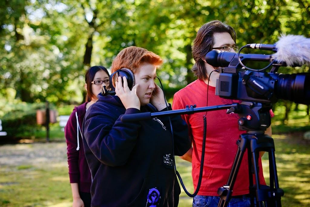 Діти з Донбасу створювали власні фільми у кінотаборі під Одесою Діти з Донбасу створювали власні фільми у кінотаборі під Одесою