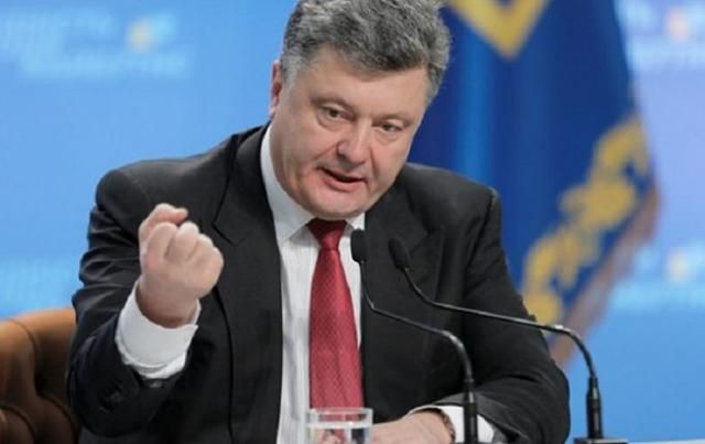 Порошенко заявив Росії, що проведення її виборів в Україні неможливе Порошенко заявив Росії, що проведення її виборів в Україні неможливе