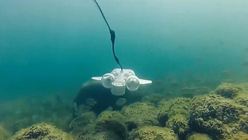 Разработчики изобрели уникальный подводный дрон