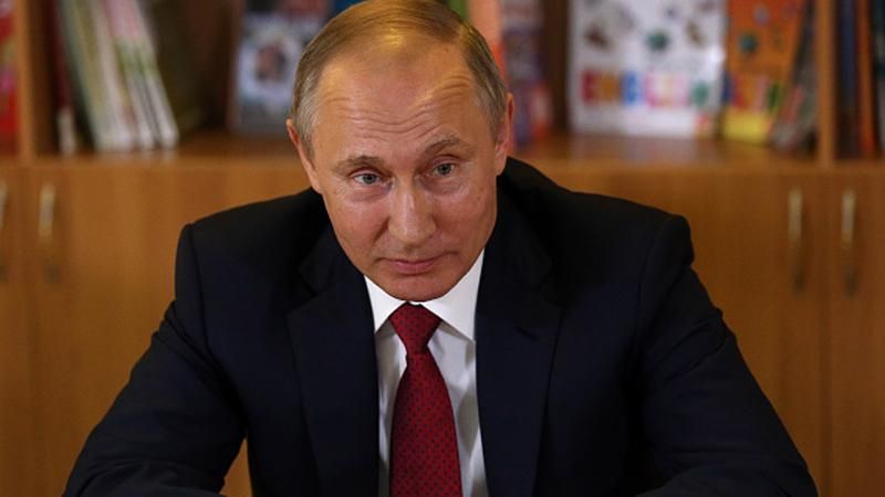 Путін забрехався щодо Криму: у мережі оприлюднили історію епічних спічів 