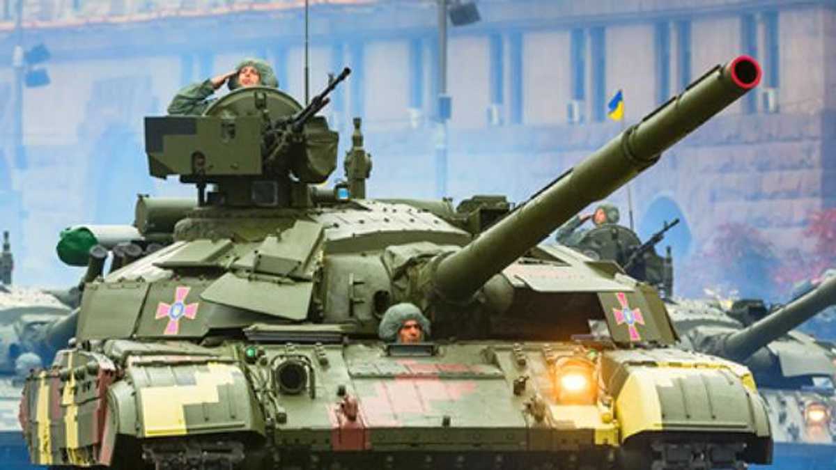 Украинские танки – одни из самых мощных в мире, – Турчинов - 24 Канал