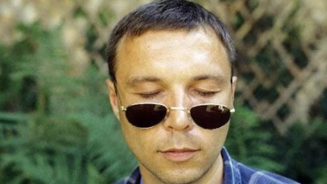 В сети пишут о смерти скандального российского писателя Пелевина В сети пишут о смерти скандального российского писателя Пелевина