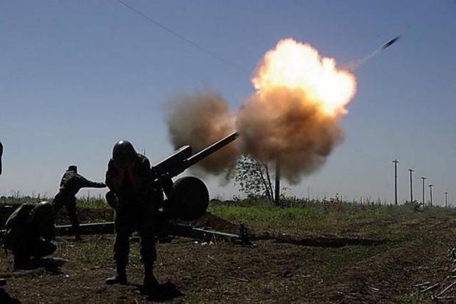 Несмотря на "тишину", боевики били по Широкино, Марьинке и Авдеевке