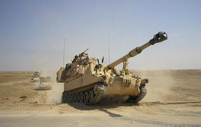 Боевики распространяют небылицы, что Украина перебрасывает американские САУ на Донбасс Боевики распространяют небылицы, что Украина перебрасывает американские САУ на Донбасс