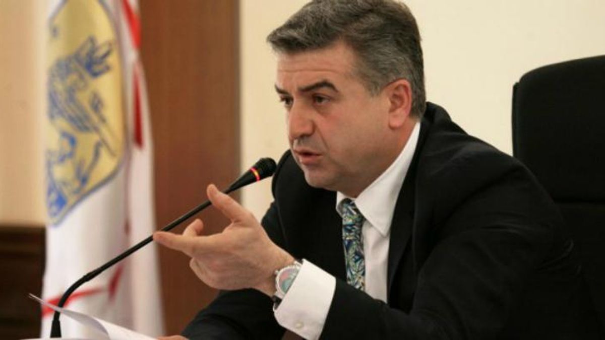 Топ-менеджер "Газпрому" призначений прем'єром Вірменії Топ-менеджер "Газпрому" призначений прем'єром Вірменії