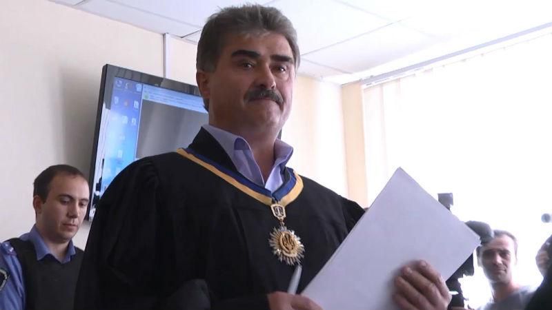 В Києві почали судити винних у теракті під Верховною Радою В Києві почали судити винних у теракті під Верховною Радою