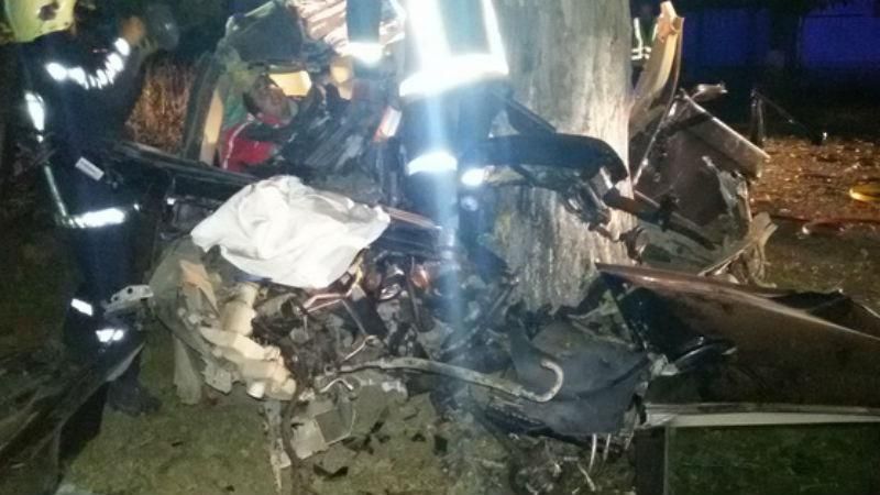 Двое парней погибли в страшном ДТП – от машины ничего не осталось Двое парней погибли в страшном ДТП – от машины ничего не осталось