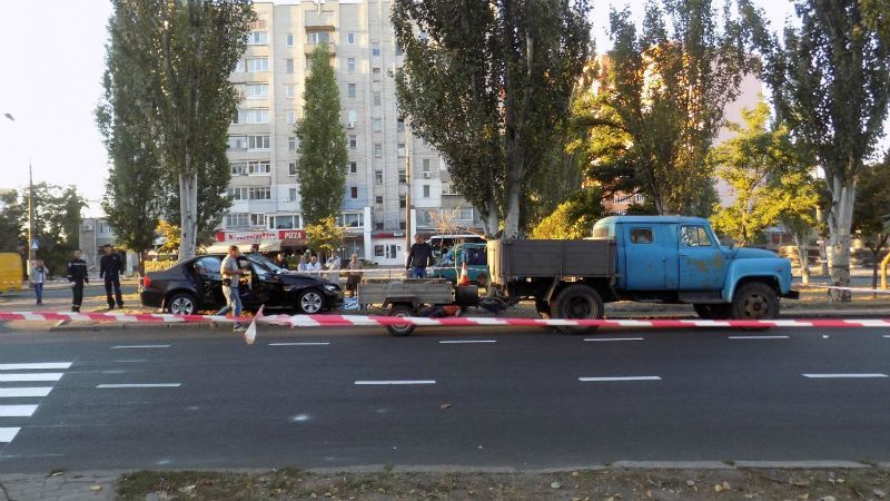 Ужасное ДТП в Николаеве: водитель насмерть сбил рабочих, которые наносили дорожную разметку