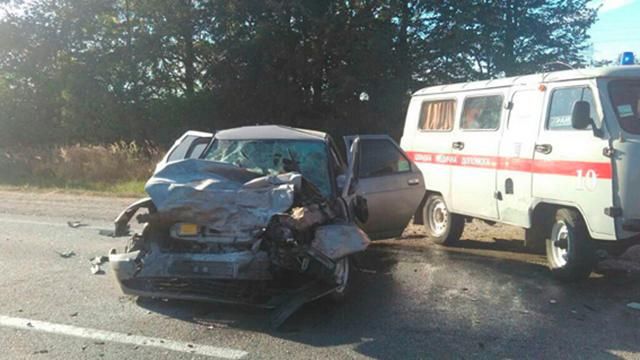 Чиновники районной администрации погибли в ДТП на Ровенщине Чиновники районной администрации погибли в ДТП на Ровенщине