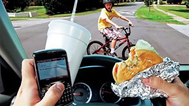 В Україні запустили додаток для сплати штрафів за порушення ПДР В Україні запустили додаток для сплати штрафів за порушення ПДР