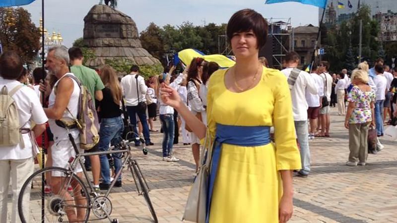 Украинка проиграла суд известной сети об отказе ее обслуживать на украинском