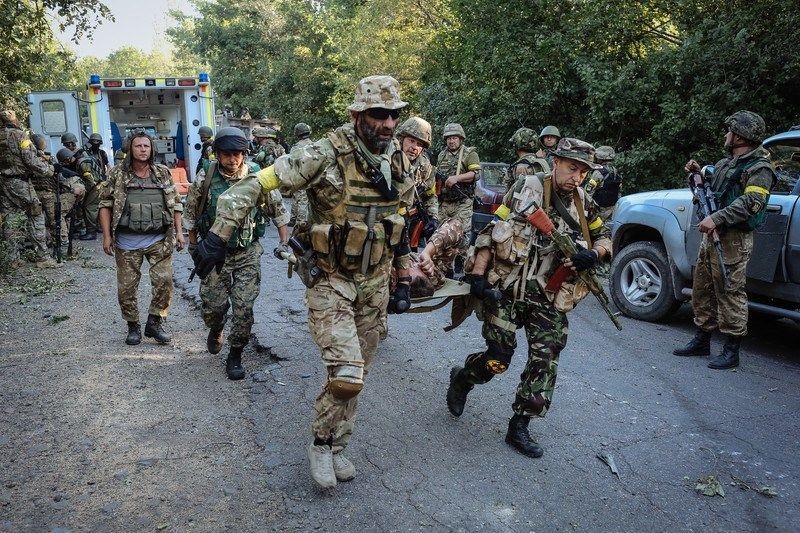 Грузину, який захищав Україну на Донбасі, відмовили у в’їзді, – активіст