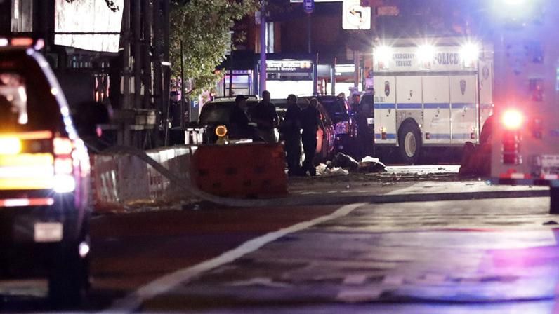 Мощный взрыв прогремел в Нью-Йорке: десятки пострадавших