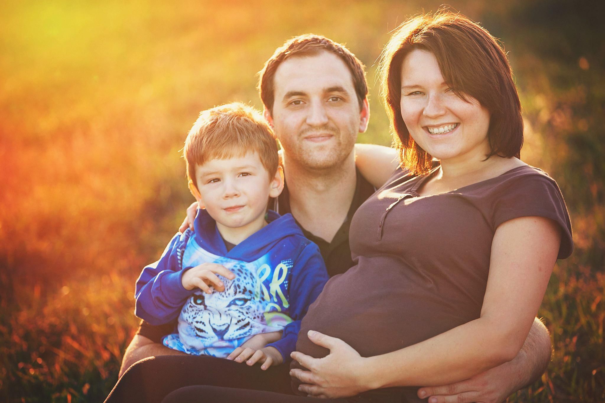 "Раша, гудбай", – известный блоггер похвастался украинским паспортом "Раша, гудбай", – известный блоггер похвастался украинским паспортом