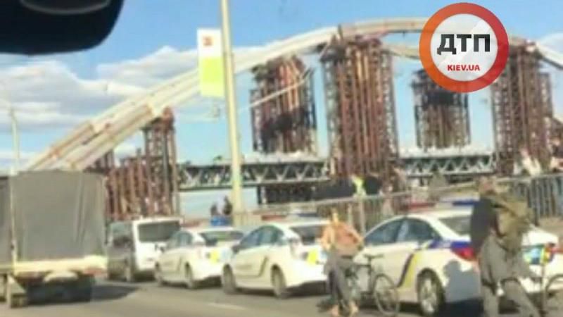 З'явились фото з місця загибелі заступника Адміністрації Президента Таранова З'явились фото з місця загибелі заступника Адміністрації Президента Таранова