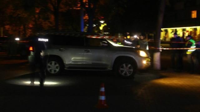 Біля торгового центру в Луцьку прогримів вибух