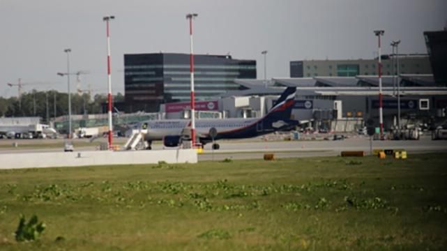 Российский и польский самолеты столкнулись в Варшаве