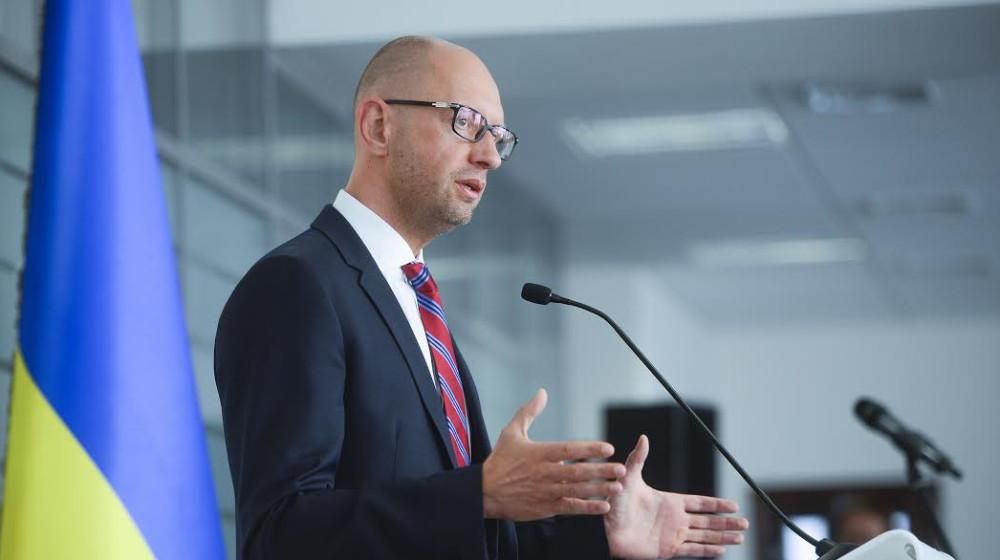 Яценюк: "НФ" закликає парламент підтримати заяву про нелегітимність Держдуми РФ Яценюк: "НФ" закликає парламент підтримати заяву про нелегітимність Держдуми РФ