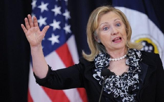 Почему Клинтон  куда более удобный для Путина политик, нежели Трамп