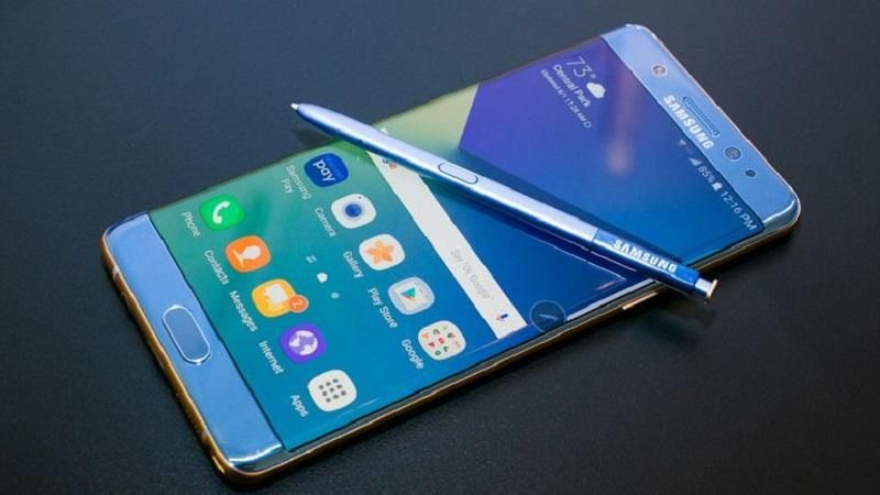 Samsung Galaxy Note 7 остается на плаву