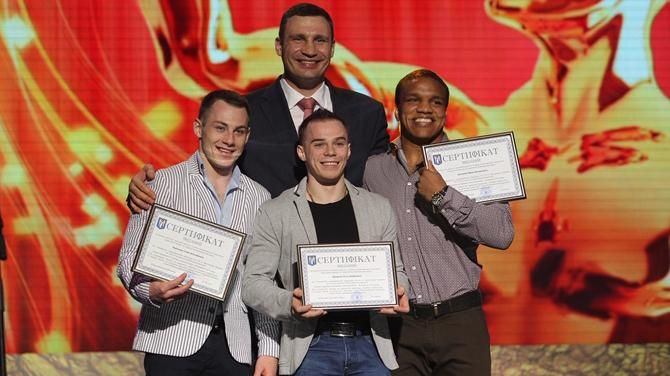 Нащо бути там, де тебе не поважають, – олімпійський чемпіон різко відреагував на обіцянки влади