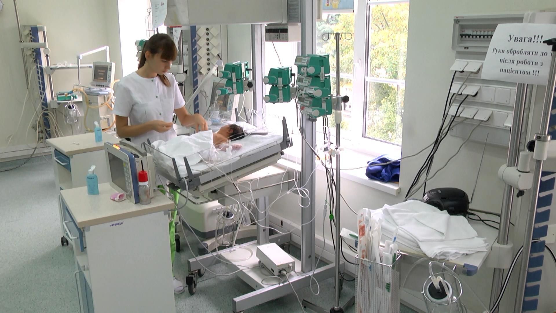 Центр кардіохірургії отримав апарат, який зможе рятувати тисячі дітей