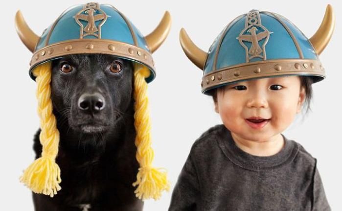 Мережа в захваті від кумедної фотосесії хлопчика та його собаки Мережа в захваті від кумедної фотосесії хлопчика та його собаки