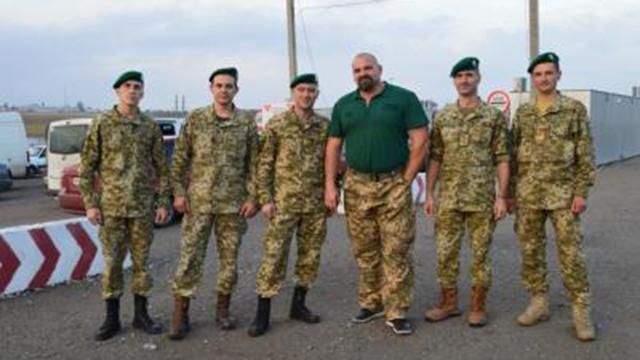 Як Вірастюк відвідав прикордонників на передовій Як Вірастюк відвідав прикордонників на передовій