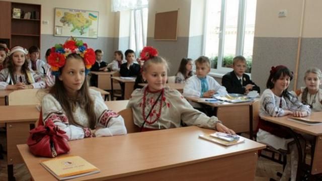 Проект бюджету-2017: як зростуть зарплати вчителів
Проект бюджету-2017: як зростуть зарплати вчителів