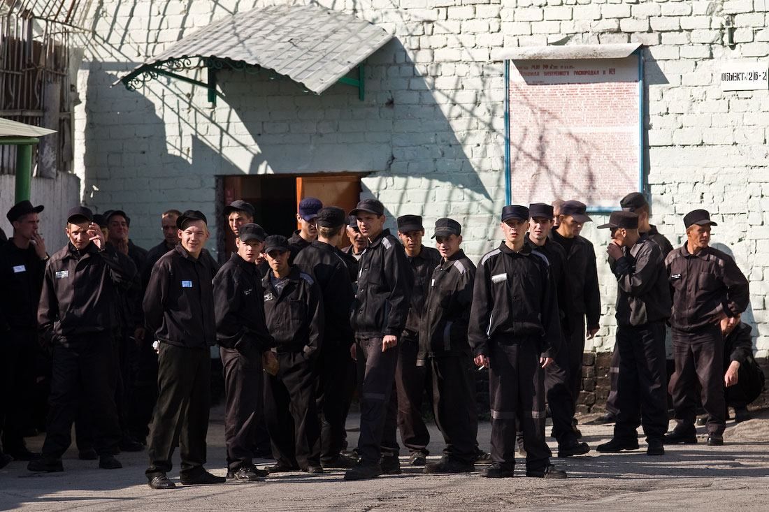 Скасувати не можна залишити: усі за і проти "закону Савченко" Скасувати не можна залишити: усі за і проти "закону Савченко"