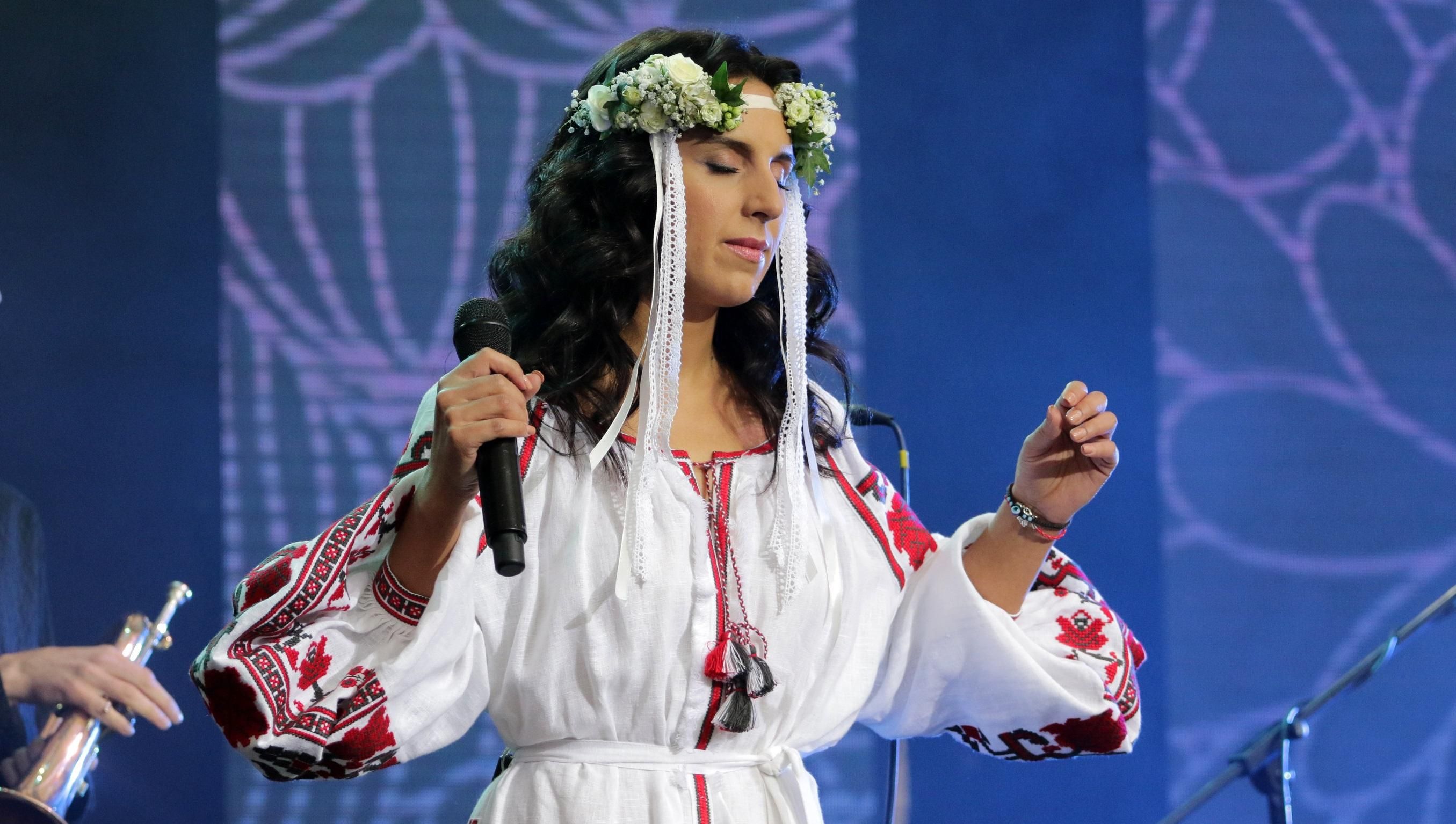 Ні, я не ризикую, – Джамала про поїздку до Криму Ні, я не ризикую, – Джамала про поїздку до Криму