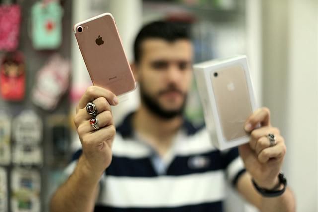 В России решили создать свою версию iPhone