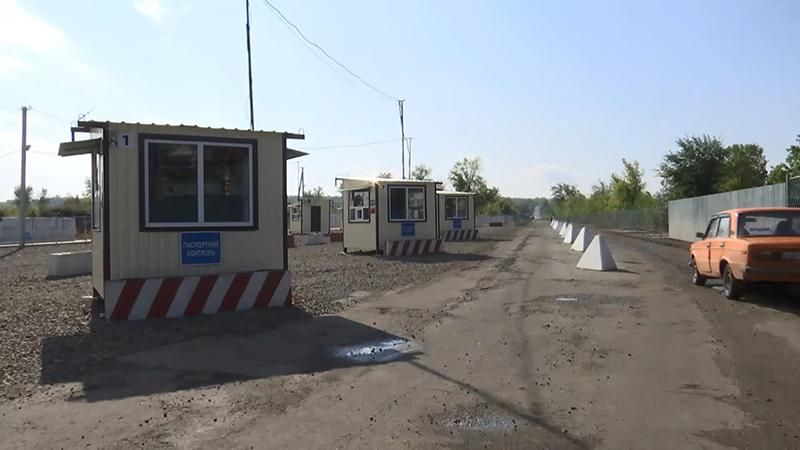 Кому вигідний відвід військ на Донбасі Кому вигідний відвід військ на Донбасі