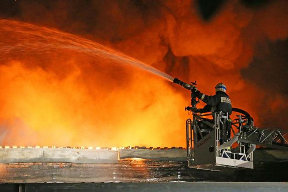 У Москві вирує велика пожежа: загинули 5 людей У Москві вирує велика пожежа: загинули 5 людей