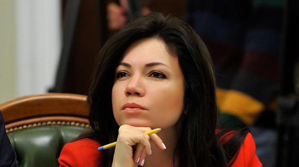 Вікторія Сюмар: Уряд має дати політичну оцінку гальмуванню конфіскації активів Януковича