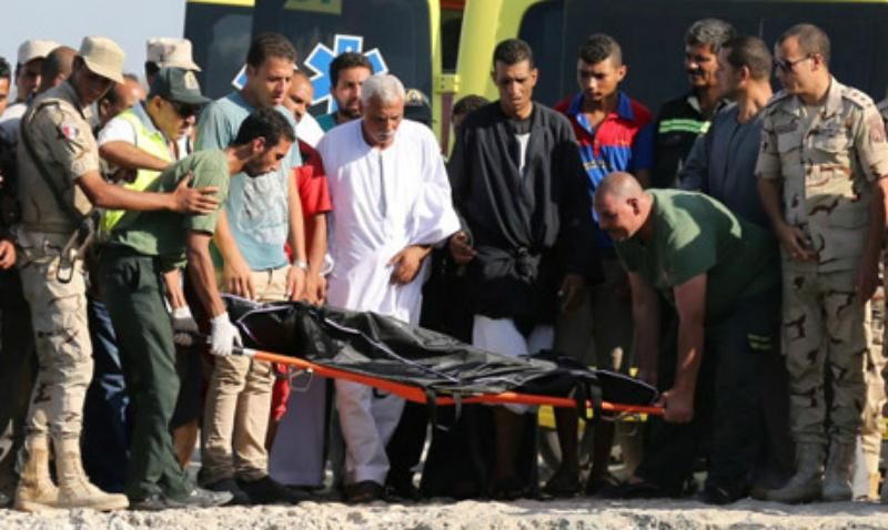 Тела почти 150 мигрантов выловили у берегов Египта Тела почти 150 мигрантов выловили у берегов Египта